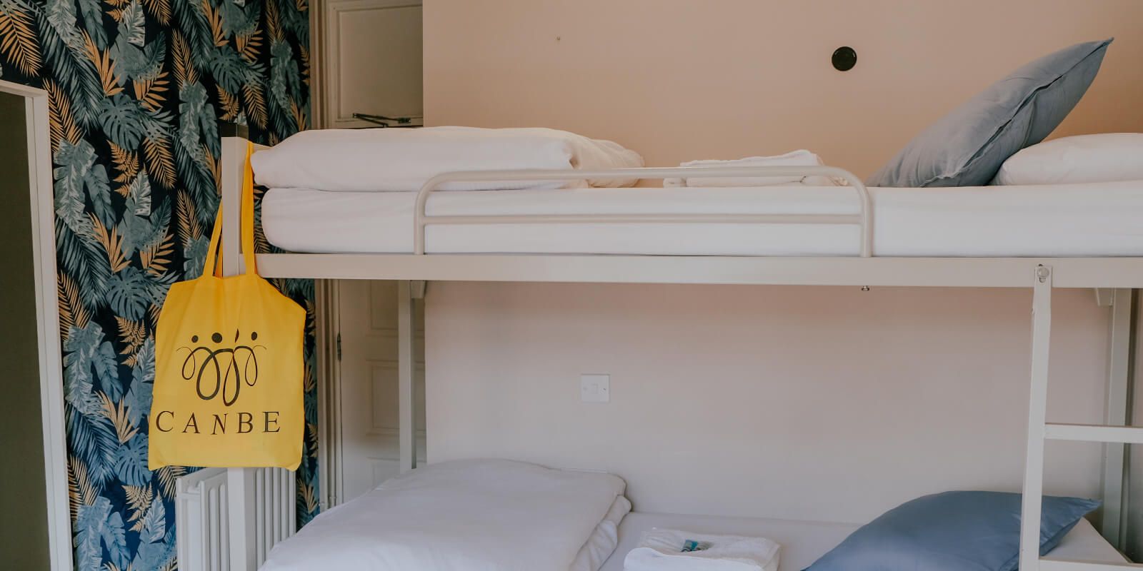 Twin Room at Gardiner House Hostel in Dublin -2